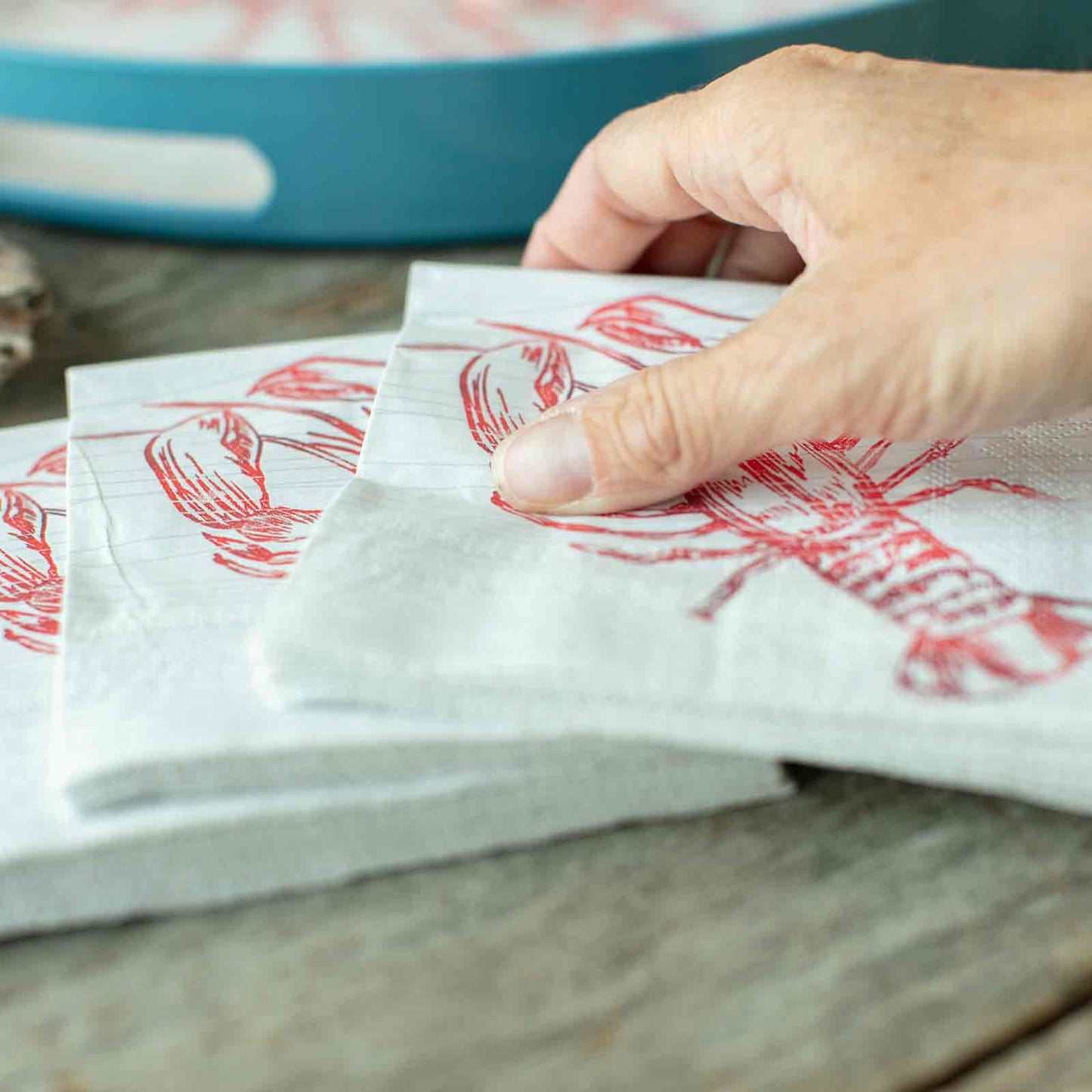 RED LOBBY Paper Napkins, Pack of 20