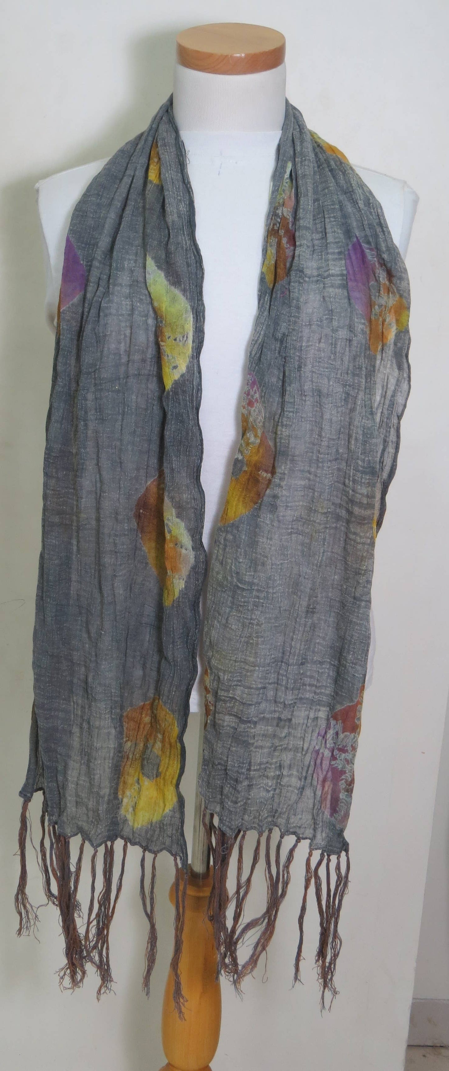 Cotton pom pom tassel grey scarf