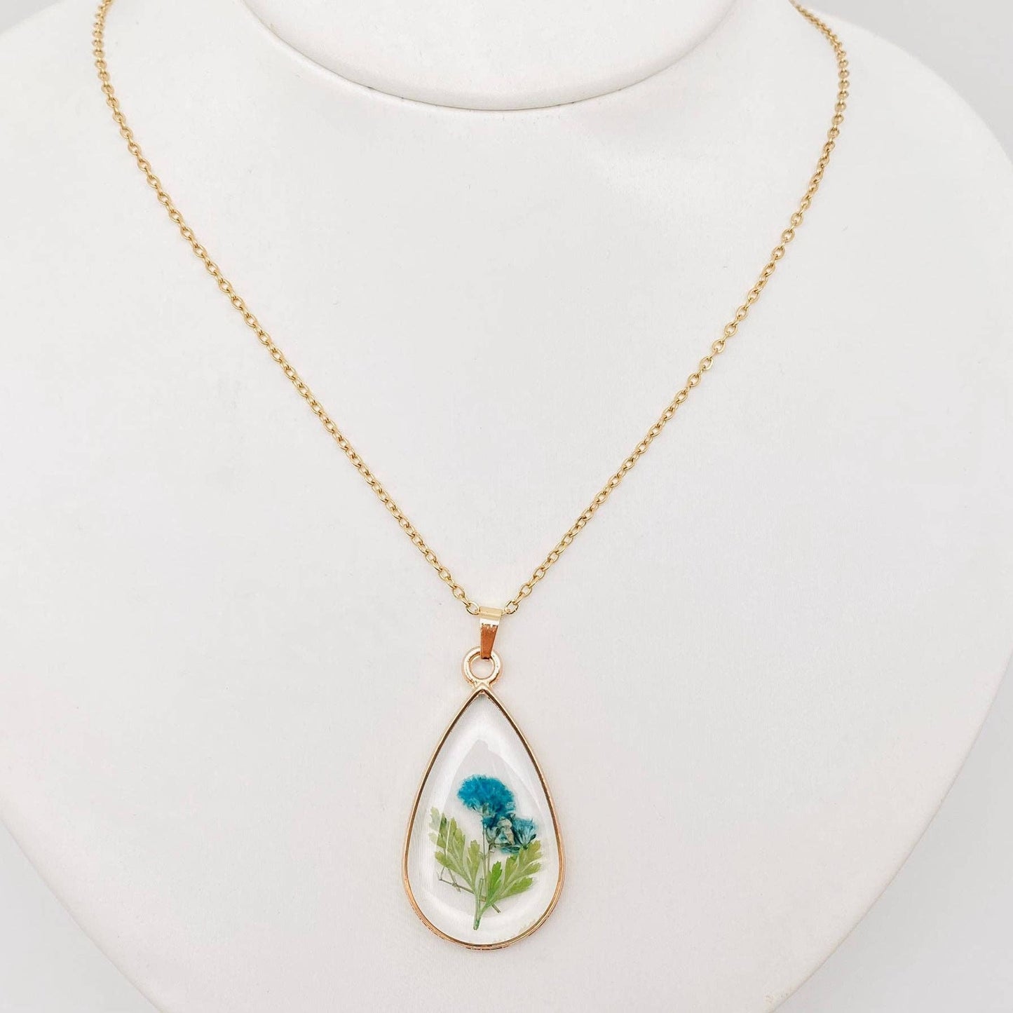 Baby’s Breath & Fern Pressed Dried Flower Teardrop Necklace