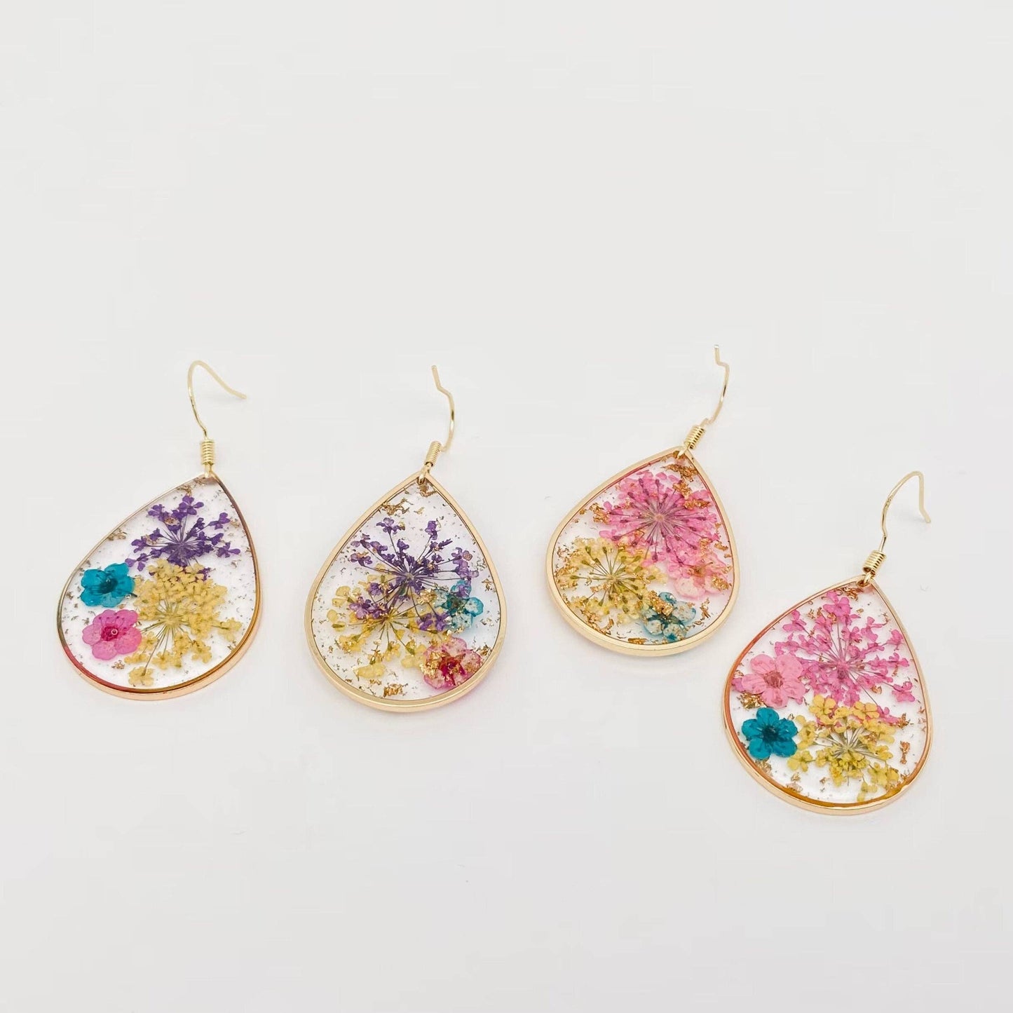 Drop-shaped Natural Dried Flower Earring