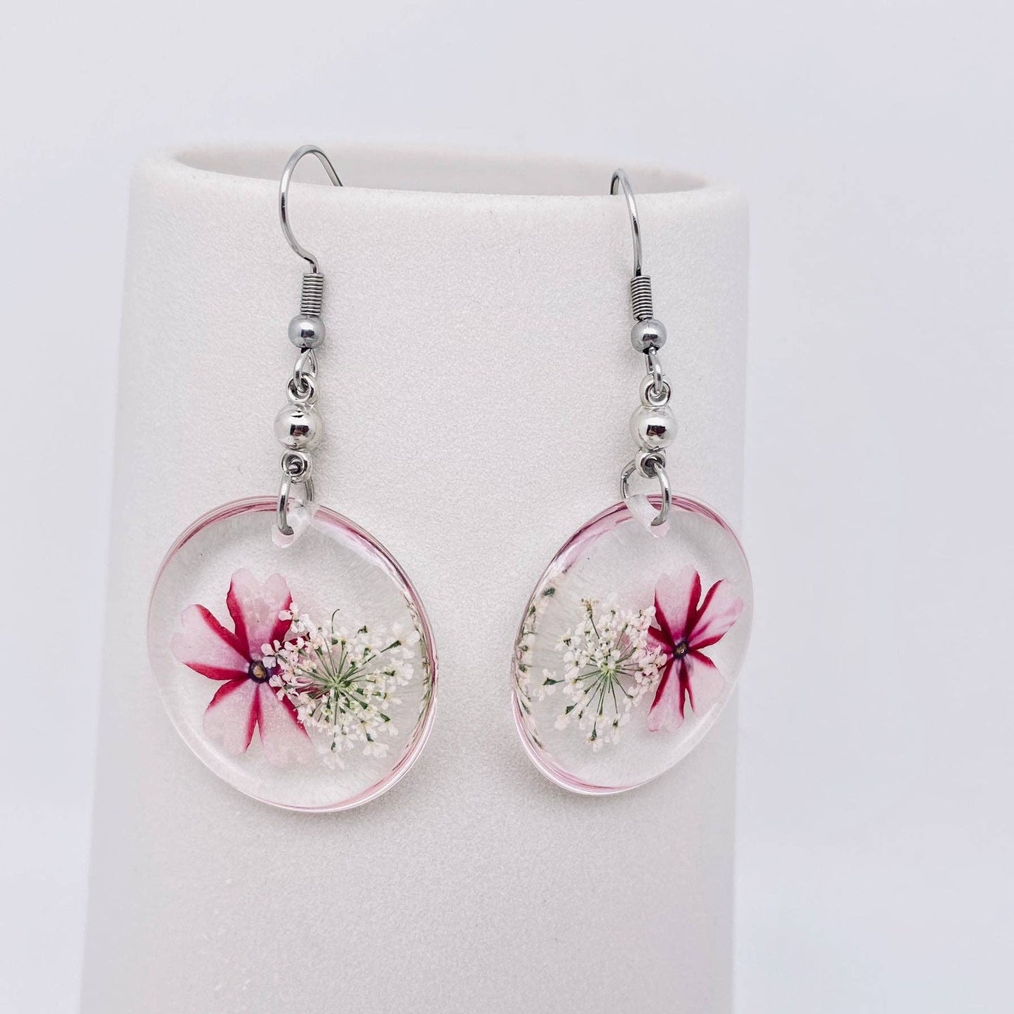 Verbena & Queen Anne's Lace Floral Borderless Charm Earrings