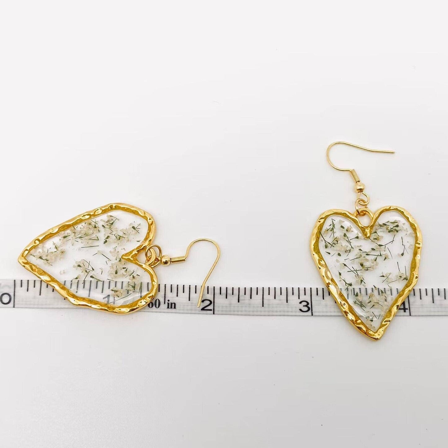 Queen Anne's Lace Dried Flower Heart-Shaped Earrings