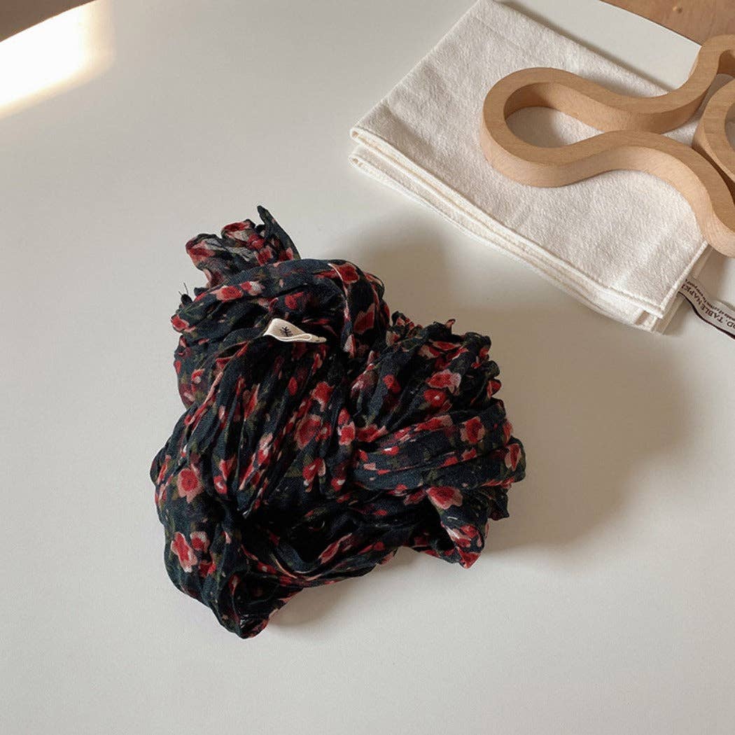Vintage Floral Pattern Lightweight Ruched Scarf
