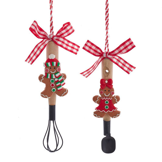 Baking utensils w/gingerbread ornament