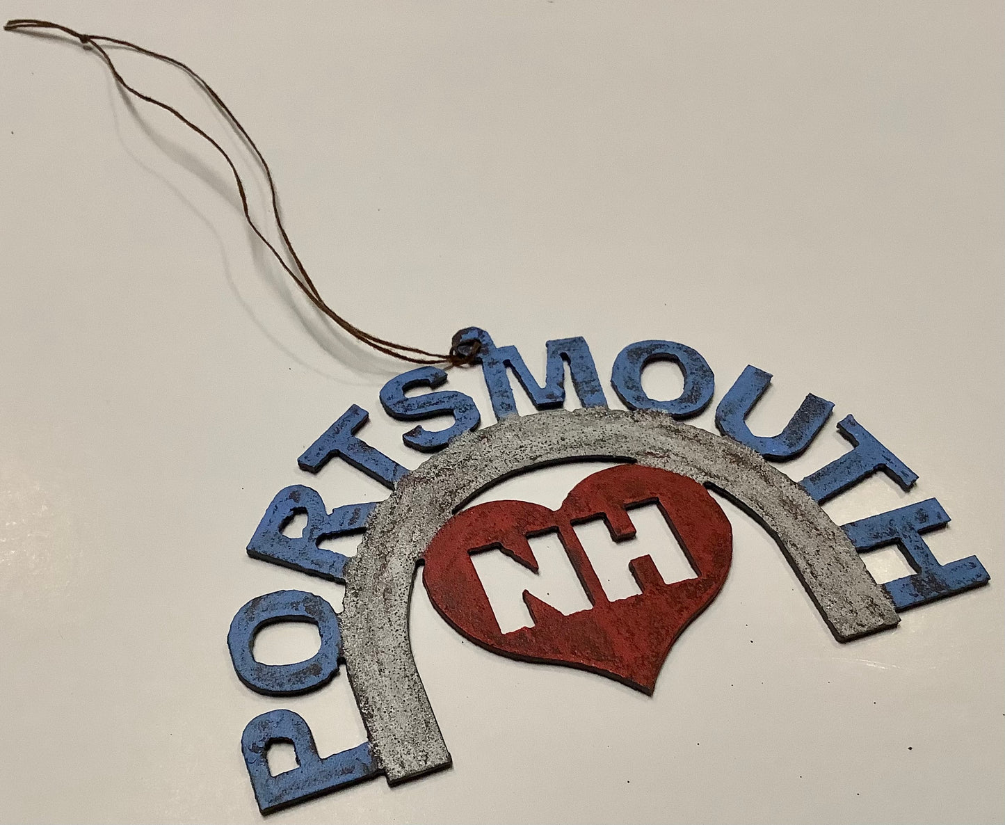 Portsmouth ornament with a heart