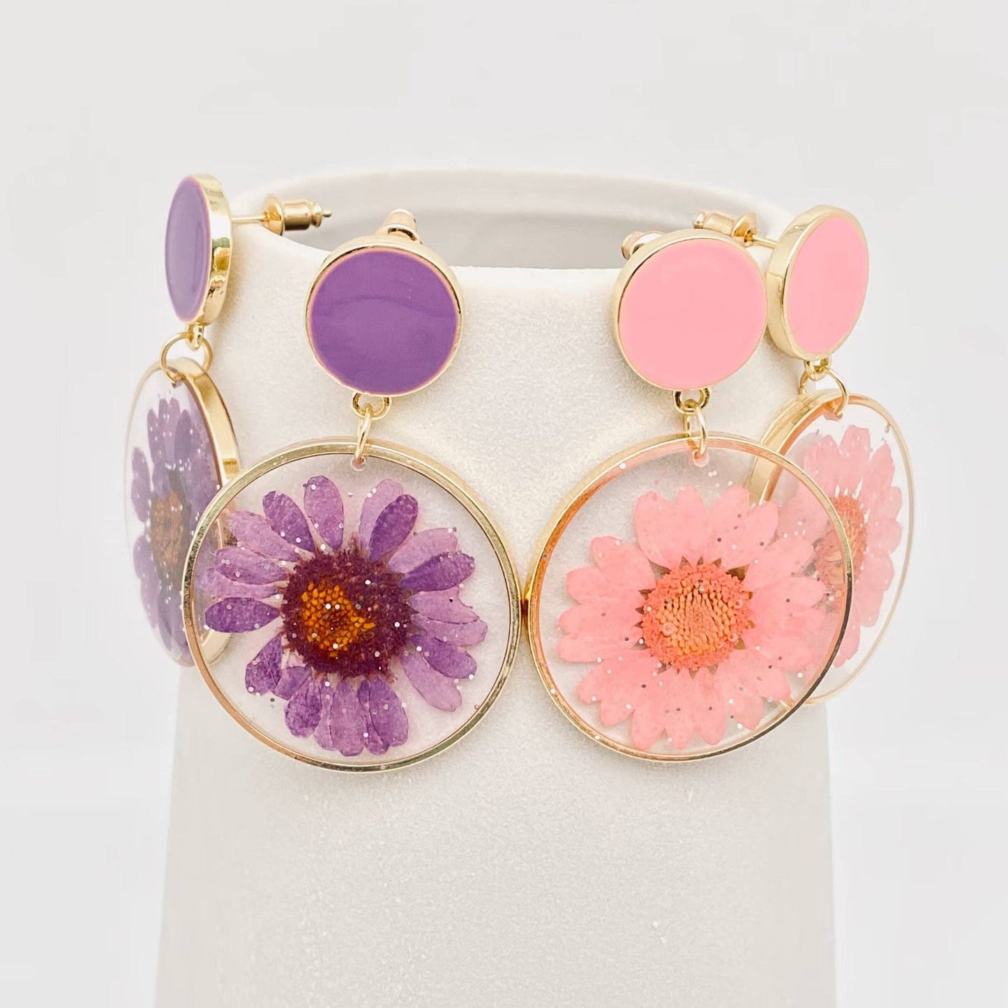 Dried Flower Round Charm Post Earrings