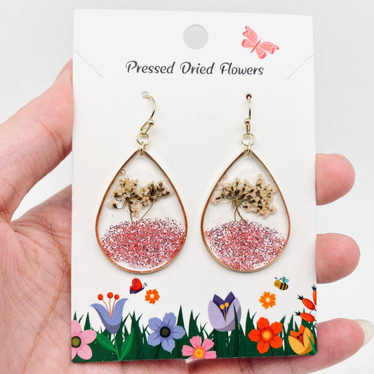 Queen Anne's Lace Dried Flower Teardrop Dangle Earrings