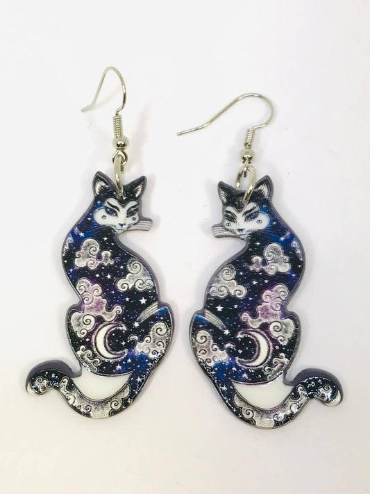 Cloud Geisha Cat Earrings