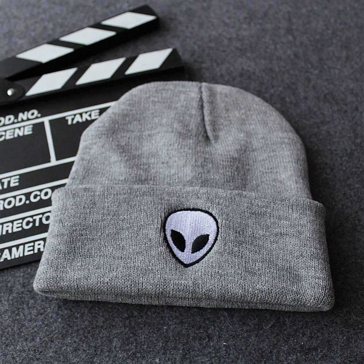 Alien Skull knit hat