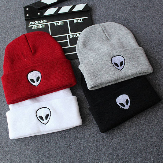 Alien Skull knit hat
