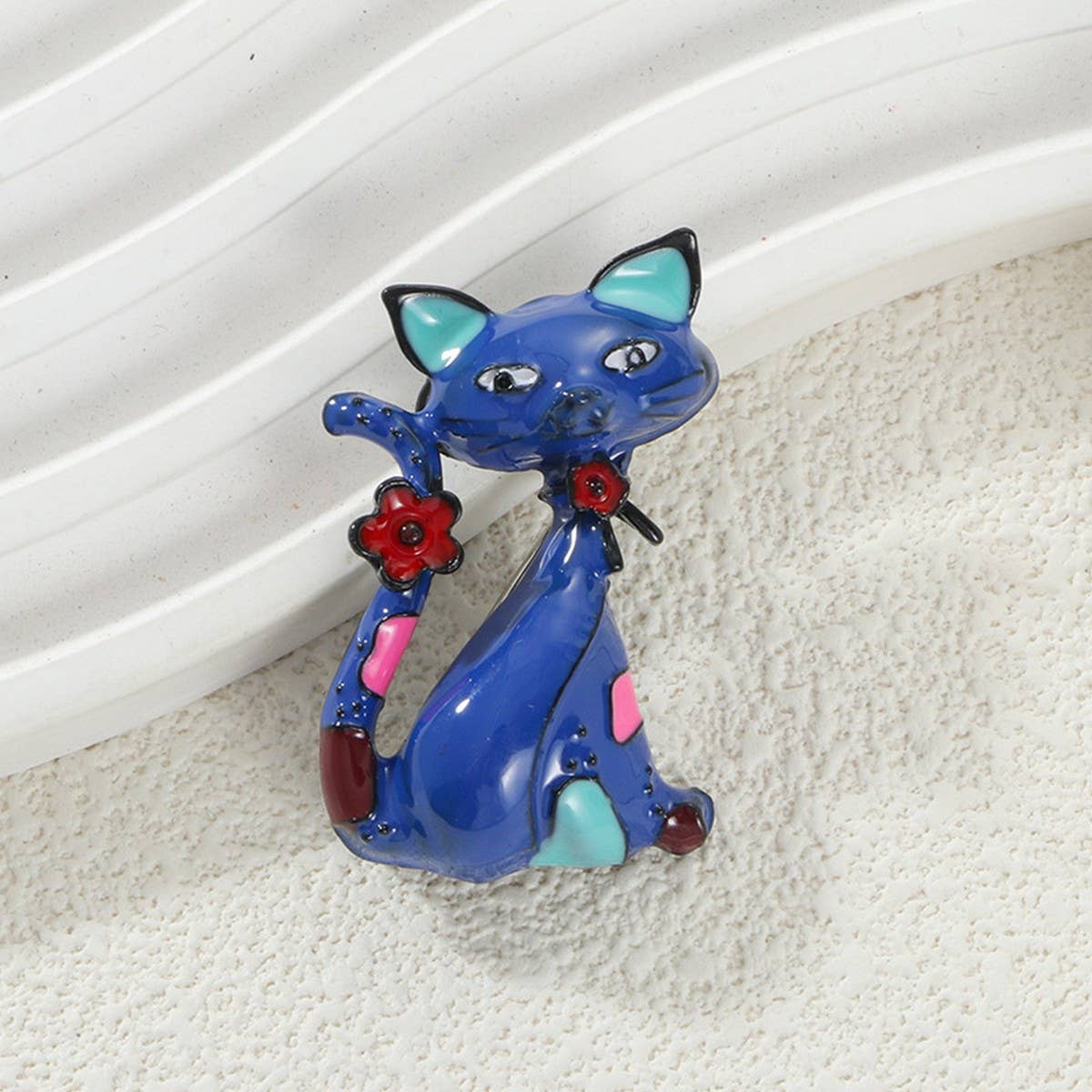 Cat and monkey enamel brooch/pin