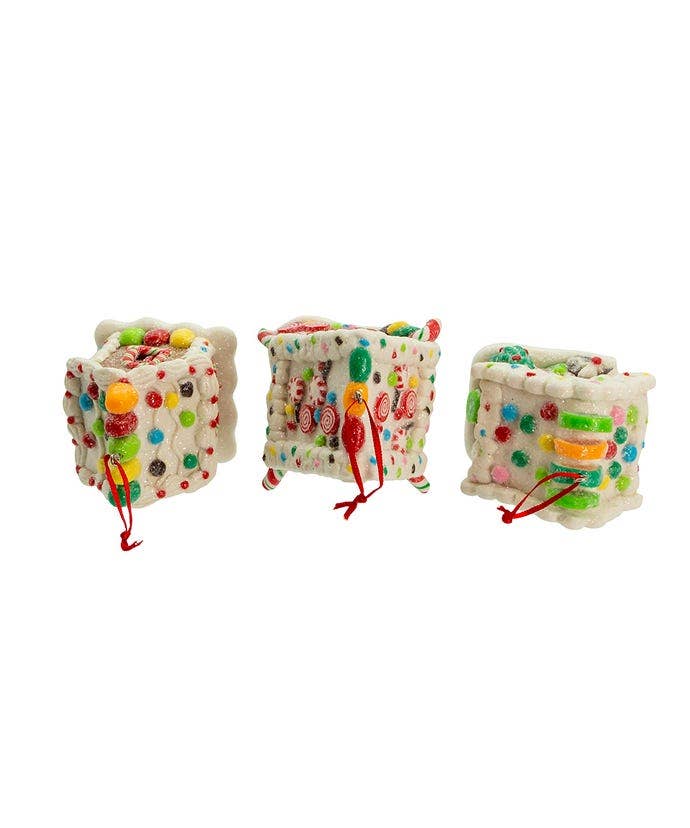 Gingerbread House LED size 3.74