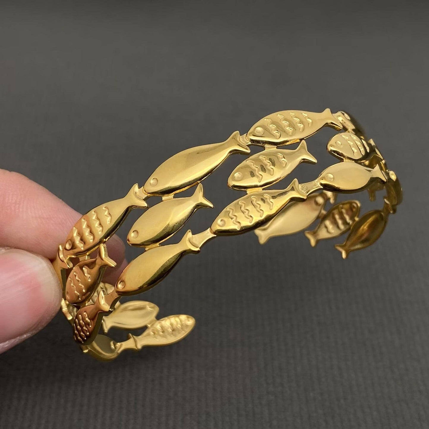18K Gold Plated Stainless Steel Shoal of Fish Cuff