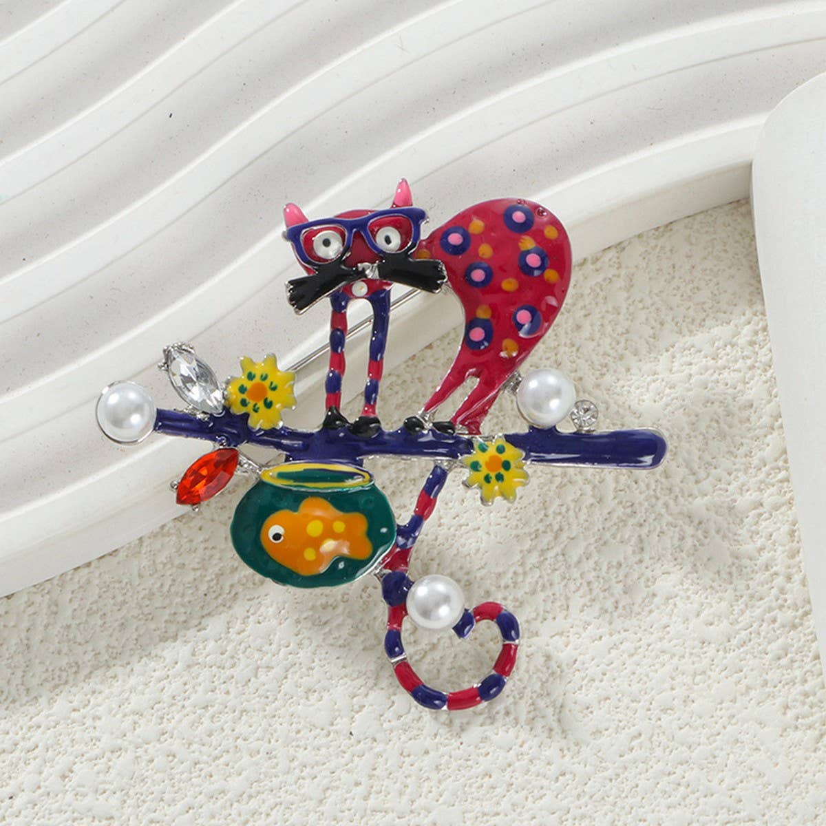 Cat and monkey enamel brooch/pin