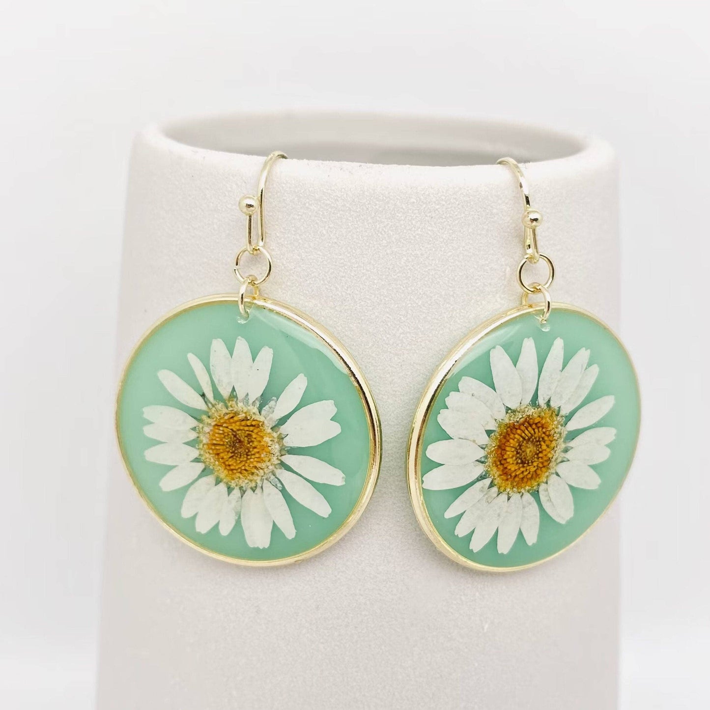 Chrysanthemum Dried Flower Round Charm Dangle Earrings