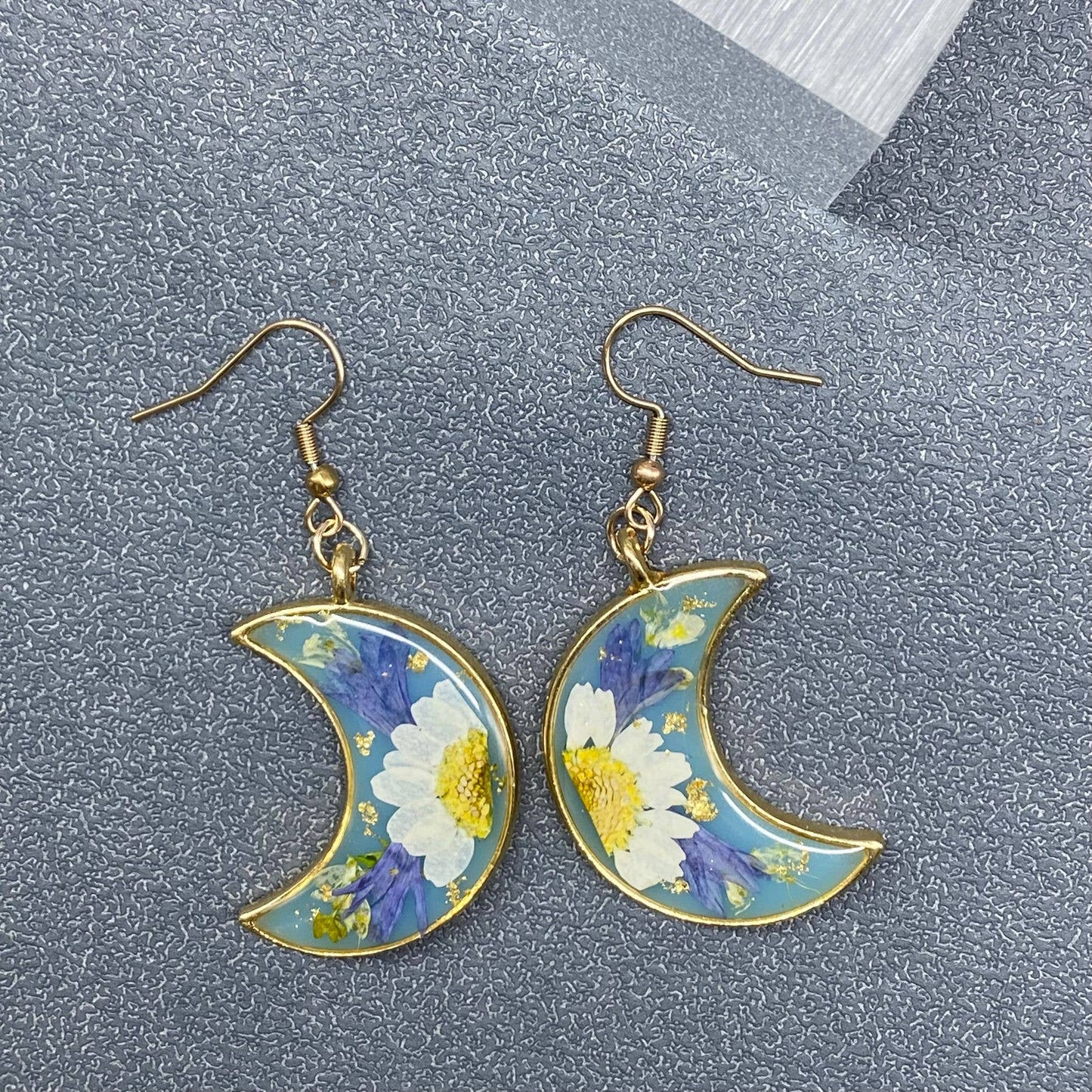 Pressed Dried Flowers Floral Moon Dangle Earrings