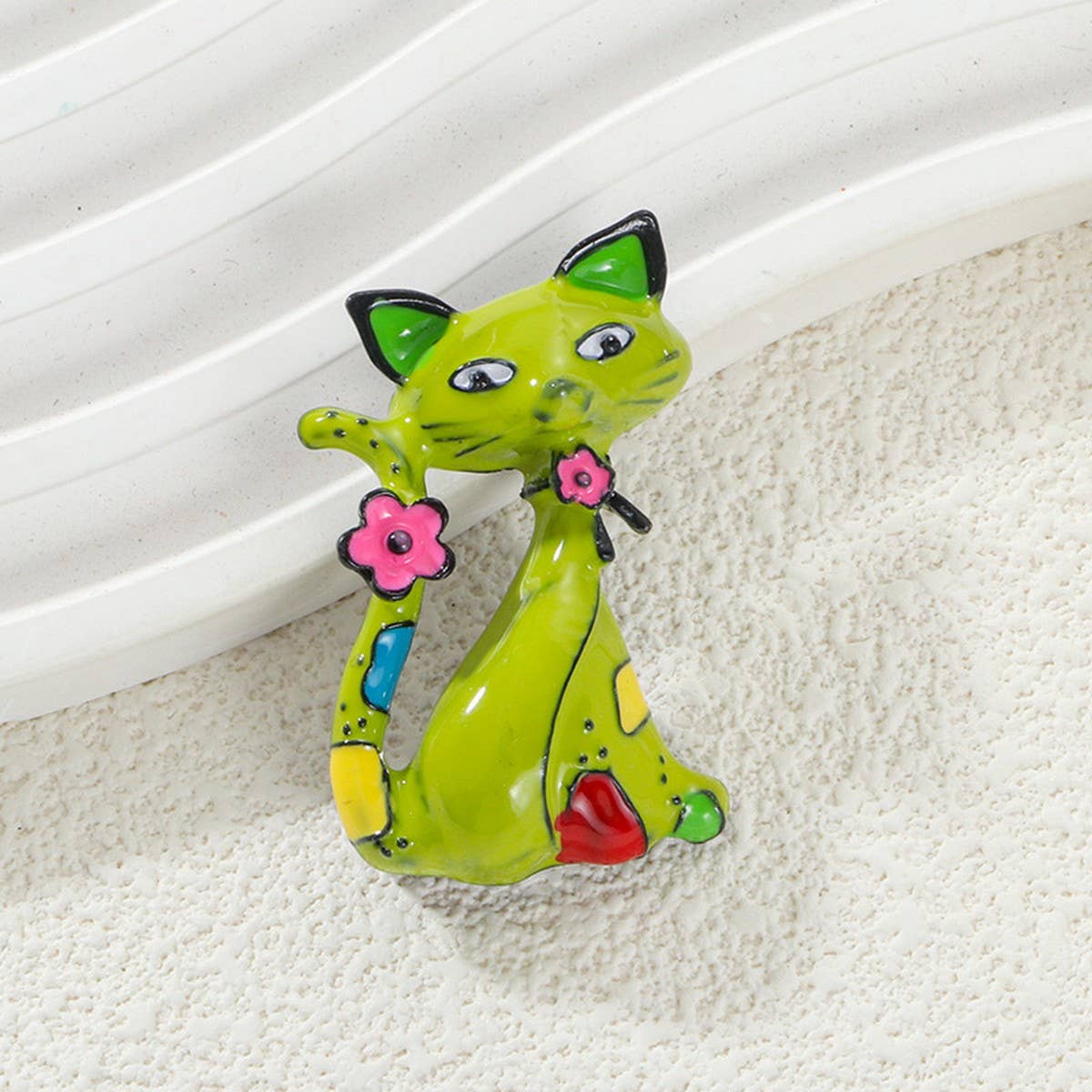 Cat and monkey enamel brooch/pin