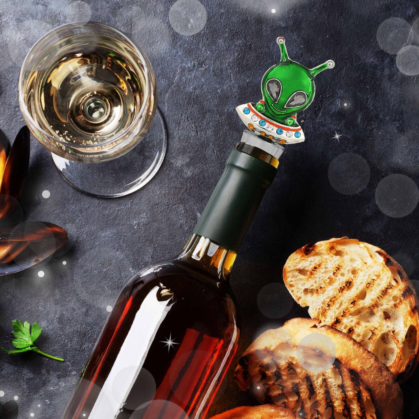 Cheers - Sparkling Wine Stopper - Alien In Space Ship