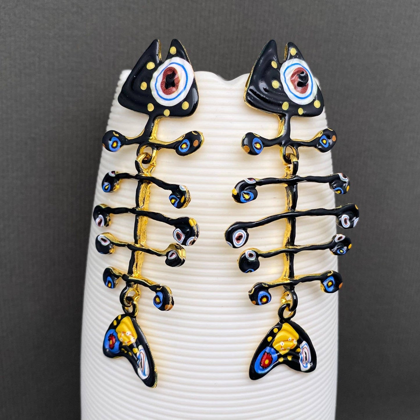 Enamel Black Fish Bones Earrings