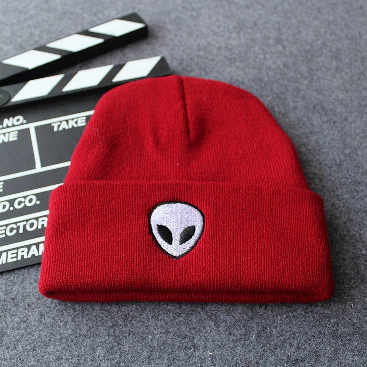 Alien Skull knit hat