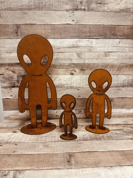 Alien Standing Yard Art Rustic Metal Garden Decor