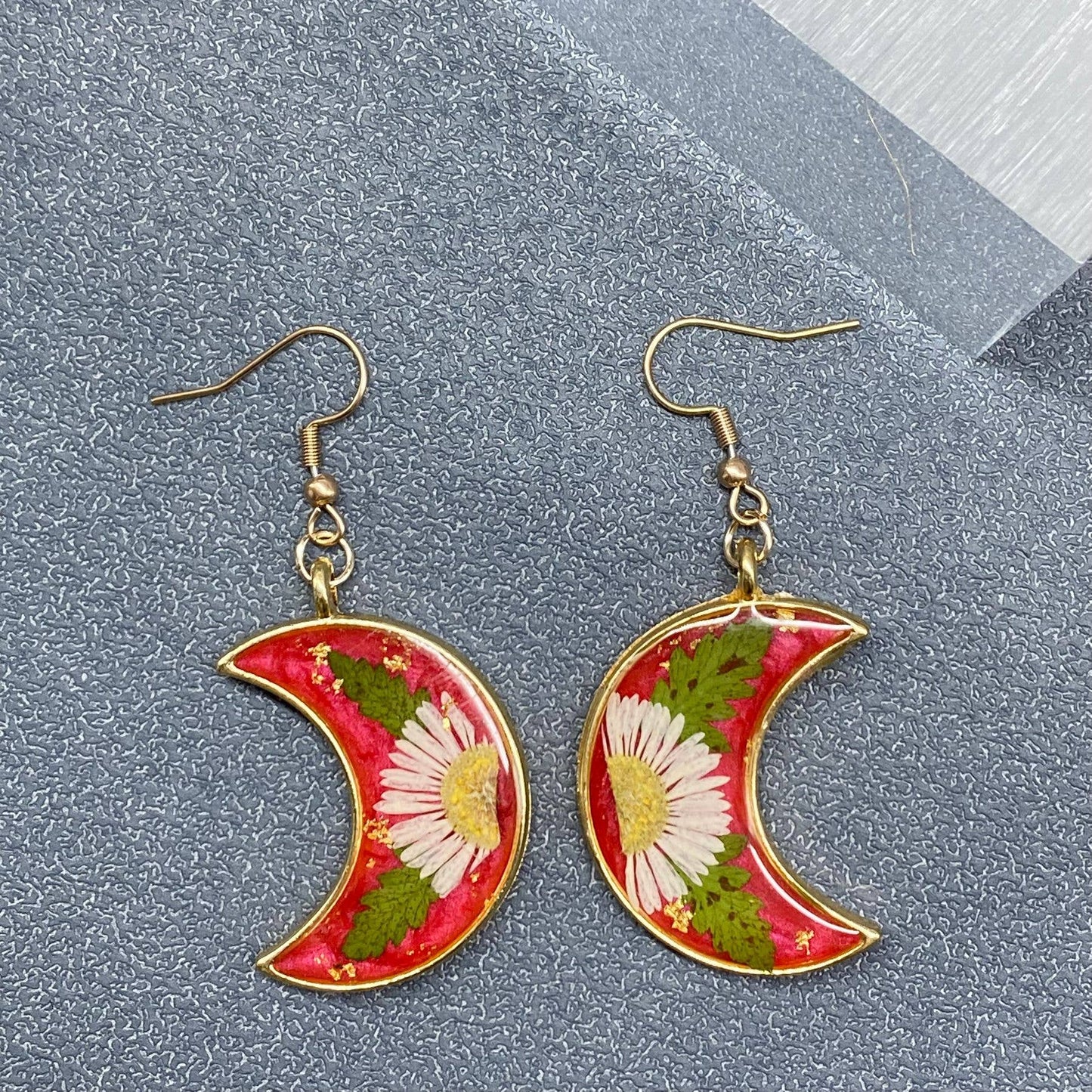 Pressed Dried Flowers Floral Moon Dangle Earrings
